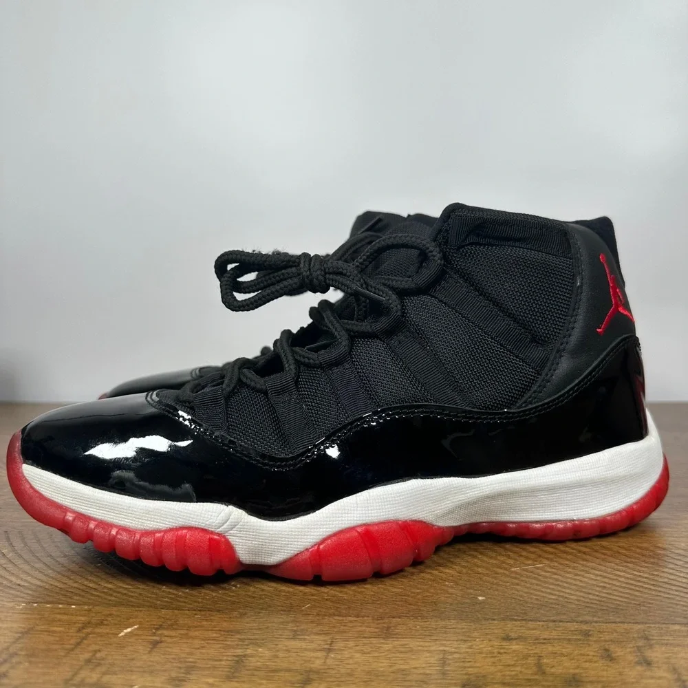 Jordan XI Bred Shoes Mens 10.5 Black Red 11 Retro Patent Leather 2001 Box + Card
